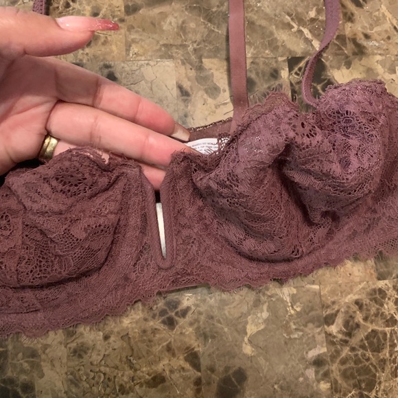 Bra - Picture 3 of 7